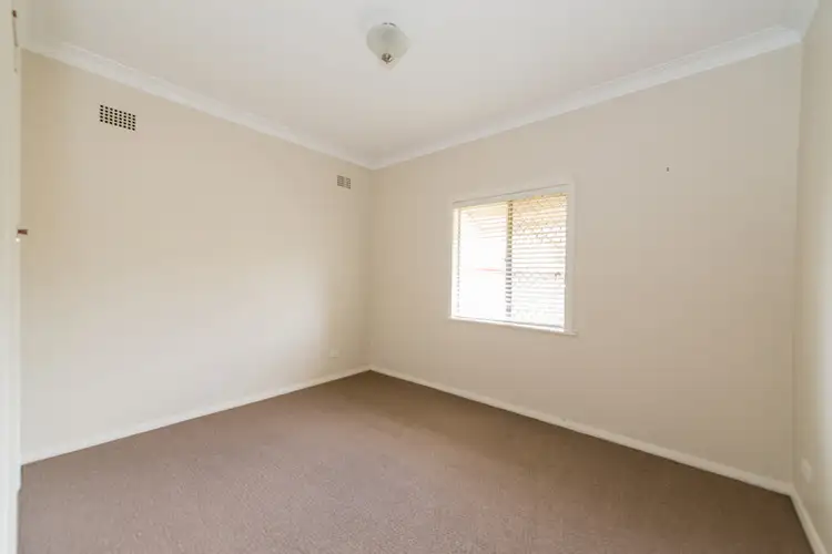 Fifth view of Homely house listing, 37 Byrnes Avenue, East Tamworth NSW 2340