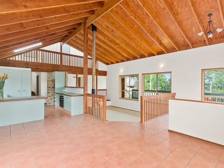 24 Regent Street, Currumbin QLD 4223