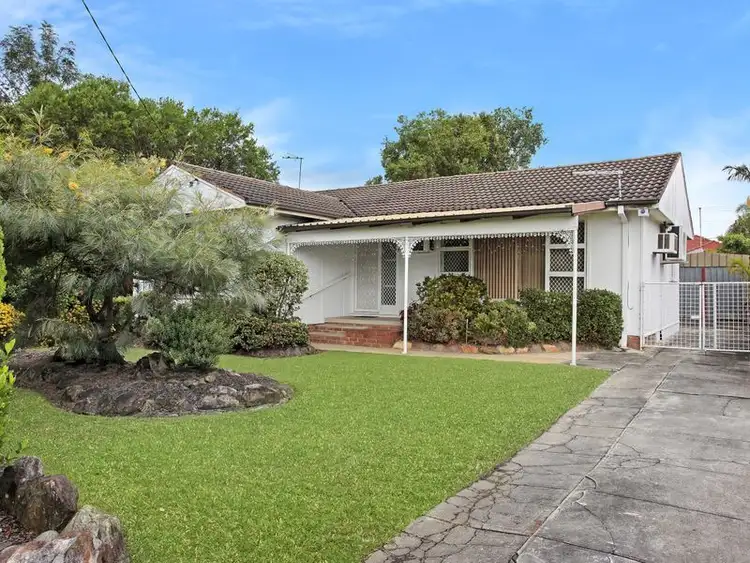 7 Donato Street, Smithfield NSW 2164