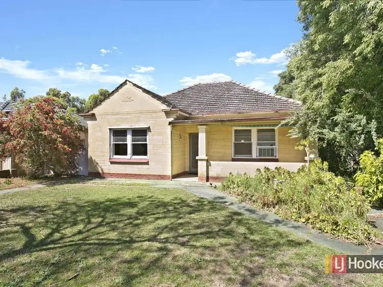 9 Cheviot Avenue, Lower Mitcham SA 5062