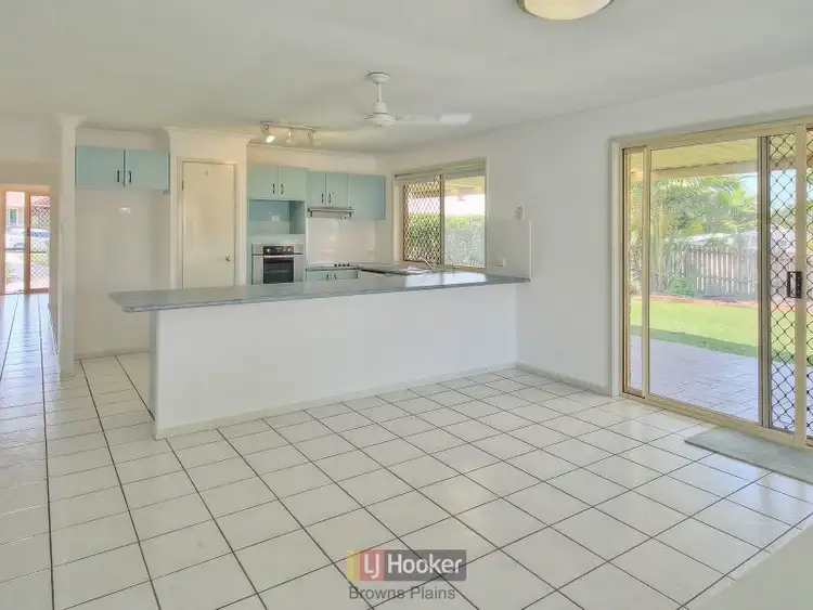 Third view of Homely house listing, 10 McKenzie Court, Crestmead QLD 4132