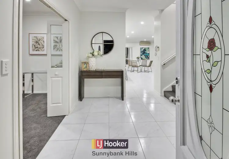 Second view of Homely house listing, 15 Lonsdale Close, Parkinson QLD 4115