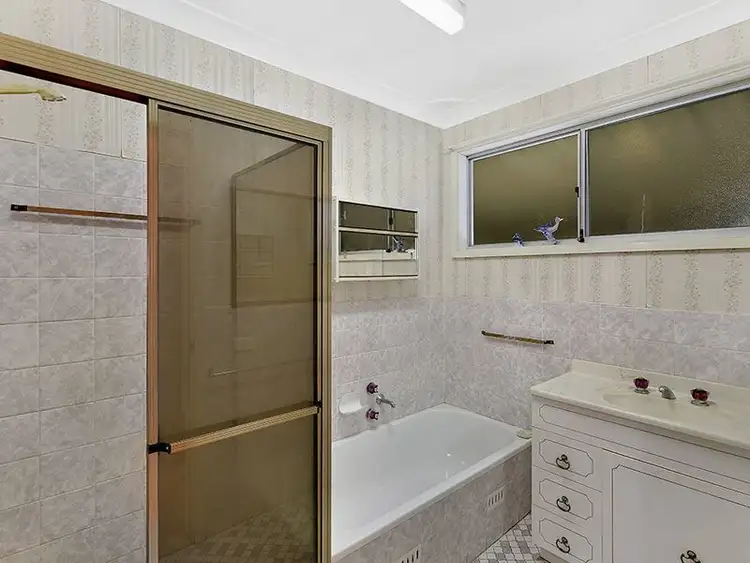 Fifth view of Homely house listing, 9 Bushlands Avenue, Killarney Vale NSW 2261