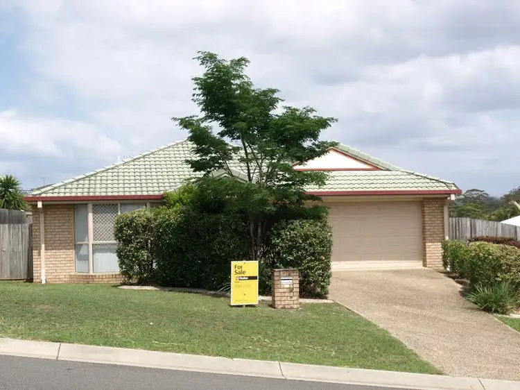 35 D'Aguilar Street, Petrie QLD 4502