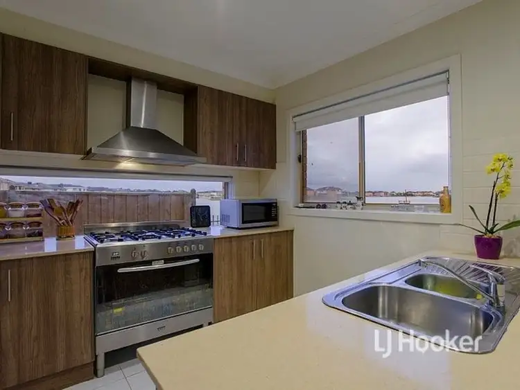 Third view of Homely house listing, 7 Sundowner Place, Sanctuary Lakes VIC 3030