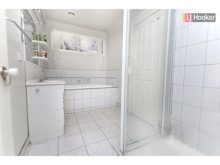 Sixth view of Homely house listing, 3 Blackwood Way, Delahey VIC 3037