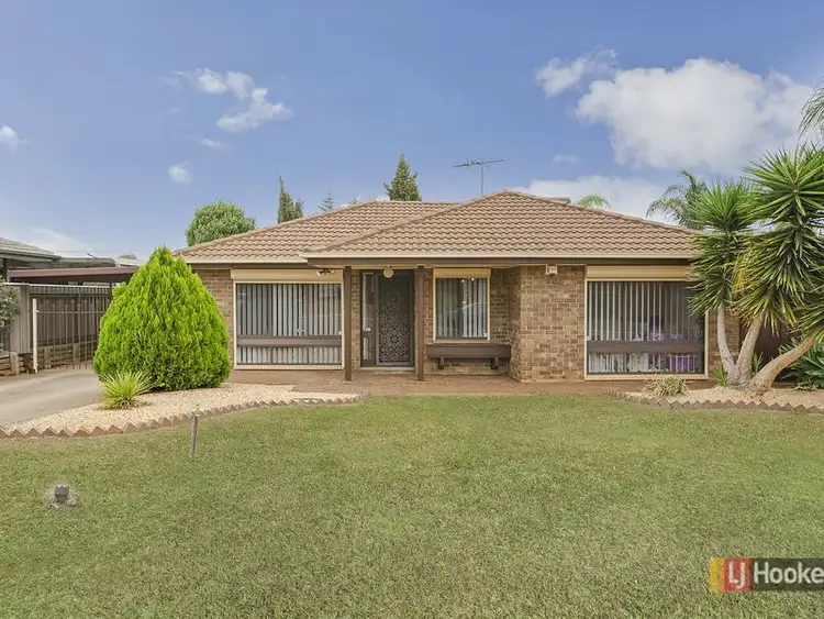 18 Hampton Court, Salisbury East SA 5109