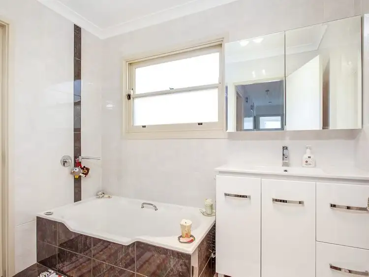 Sixth view of Homely house listing, 40 Wagga Street, Farrer ACT 2607