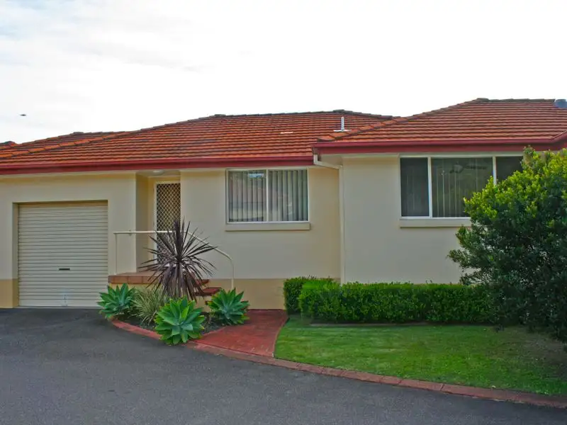 Main view of Homely townhouse listing, 9/30 Pine Avenue, Davistown NSW 2251