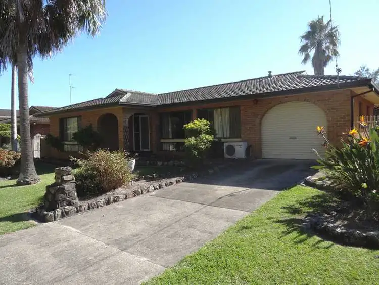 21 Taree Street, Tuncurry NSW 2428