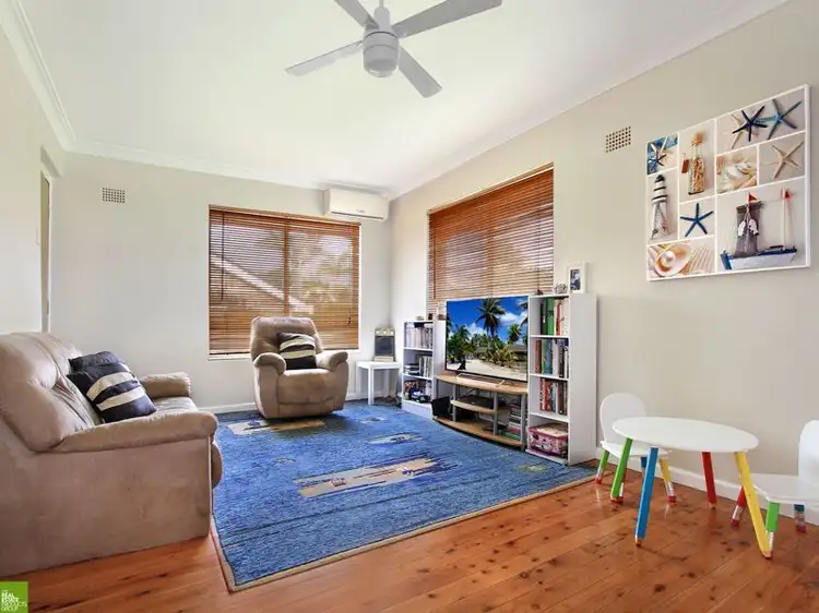 Third view of Homely unit listing, 2/1 Cleverdon Crescent, Figtree NSW 2525