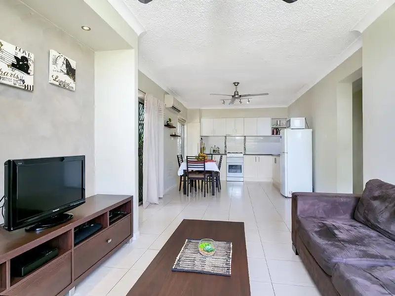 Main view of Homely apartment listing, Unit 2/281 Lake Street, Cairns North QLD 4870