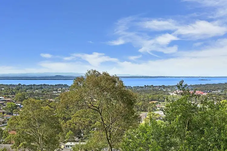 50 Berne Street, Bateau Bay NSW 2261