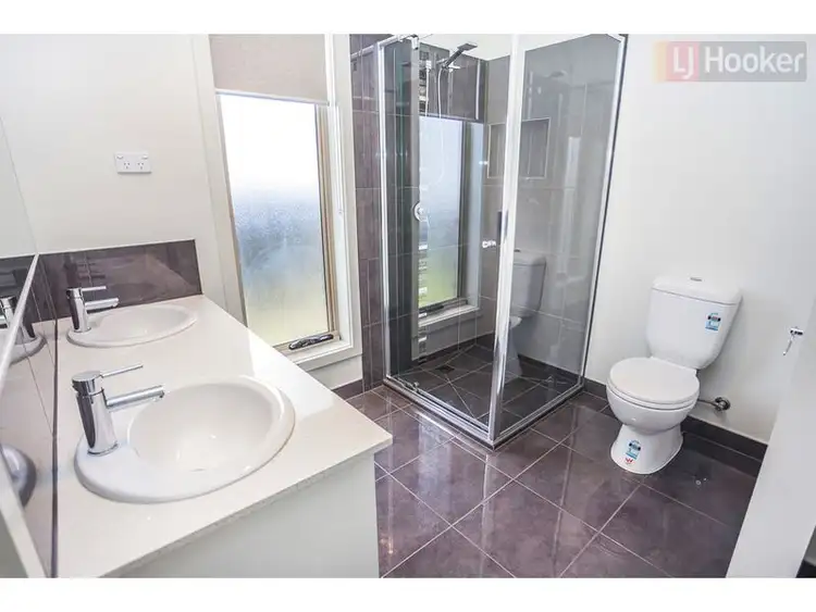 Sixth view of Homely unit listing, 36 Versant Drive, Craigieburn VIC 3064