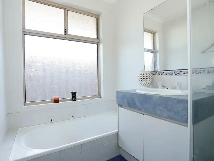 Seventh view of Homely house listing, 21 Bildjar Close, South Guildford WA 6055