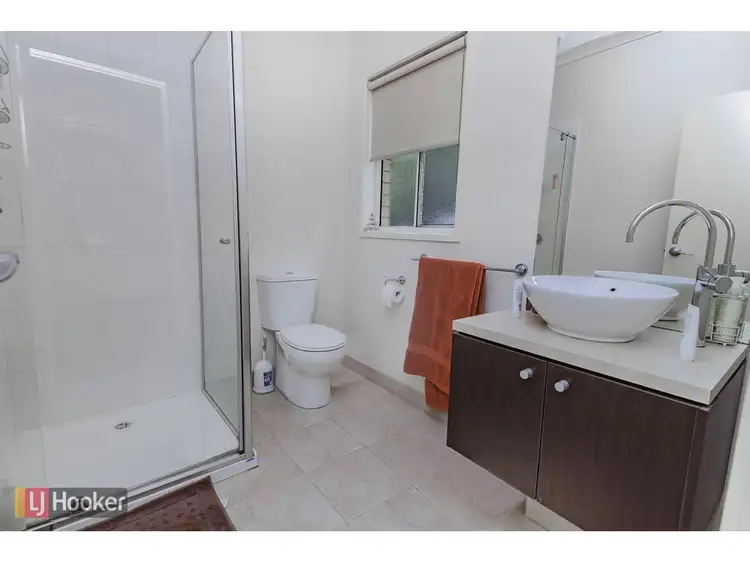 Sixth view of Homely house listing, 21 Highbury Circuit, Craigieburn VIC 3064