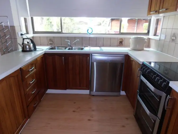 Third view of Homely house listing, 9 Finchley Court, Bairnsdale VIC 3875
