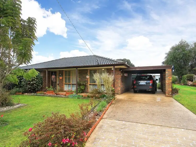 11 Janice Way, Sale VIC 3850