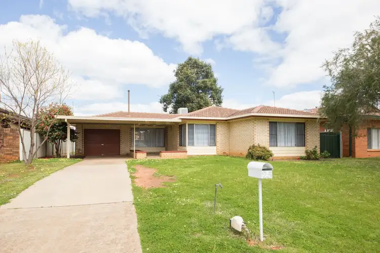 Second view of Homely house listing, 25 Beveridge Crescent, Dubbo NSW 2830