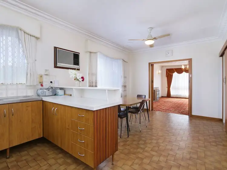 Seventh view of Homely house listing, 7 Stonehouse Crescent, Bentley WA 6102