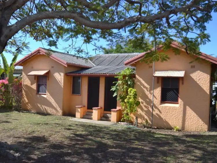 30 Murroona Street, Bowen QLD 4805