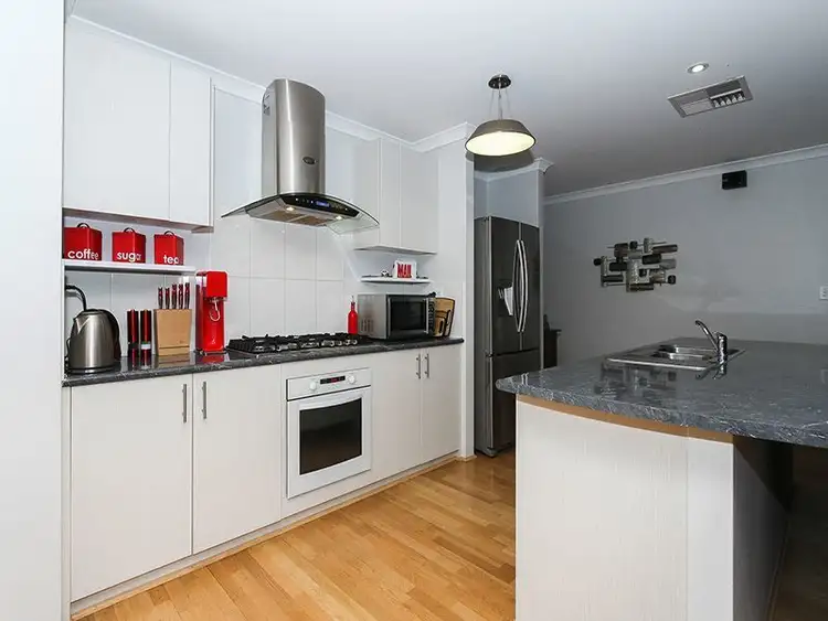 Fifth view of Homely house listing, 5 Astrolabe Way, Swan View WA 6056