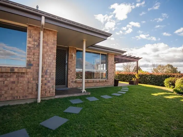 Second view of Homely house listing, 2 Lorikeet Road, Mount Barker SA 5251