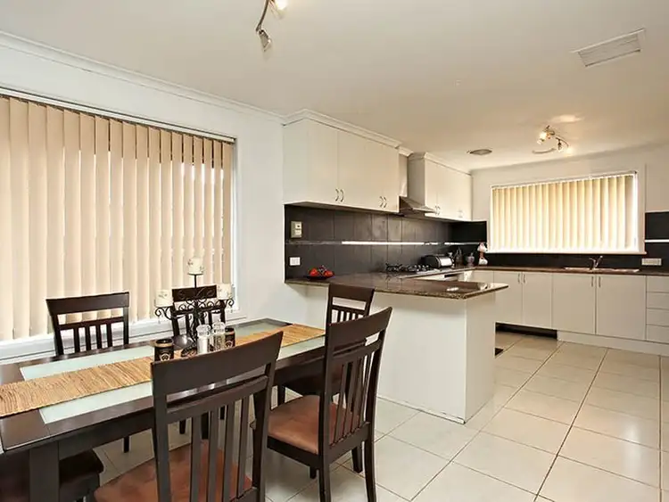 Fifth view of Homely house listing, 10 Bedford Court, Hoppers Crossing VIC 3029