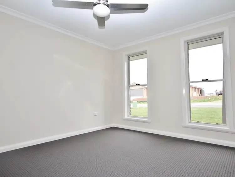 Fourth view of Homely house listing, 8 Keane Drive, Kelso NSW 2795