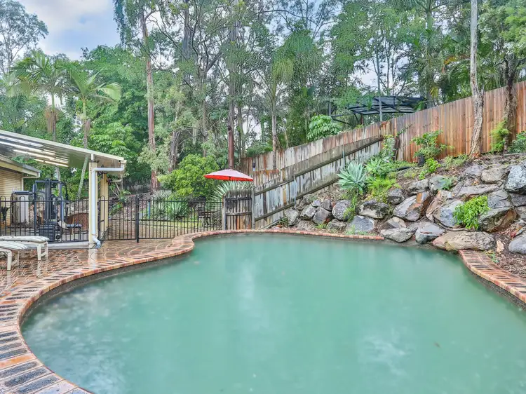 14 Sweetgum Street, Bellbowrie QLD 4070
