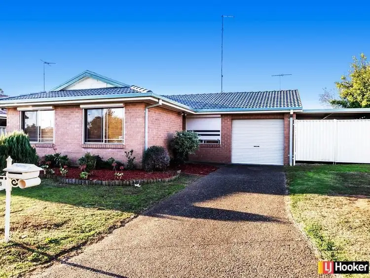 Second view of Homely house listing, 15 Dillon Place, Oakhurst NSW 2761