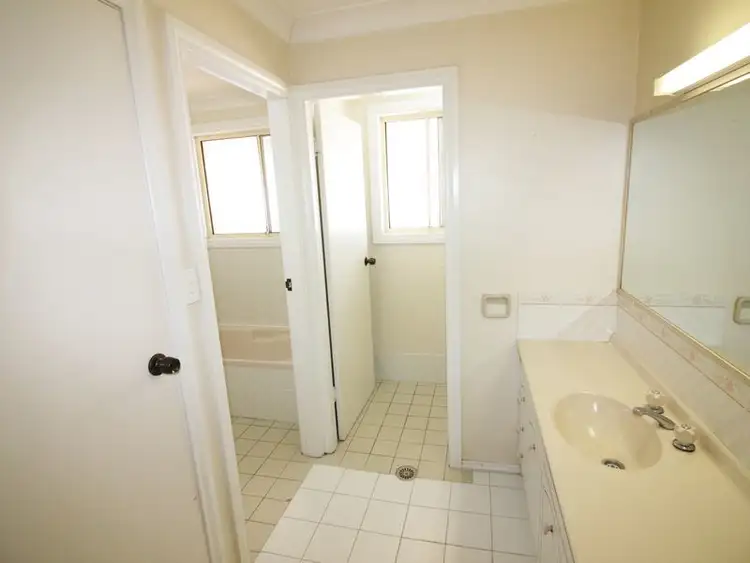 Sixth view of Homely unit listing, 9/19 Wingham Road, Taree NSW 2430