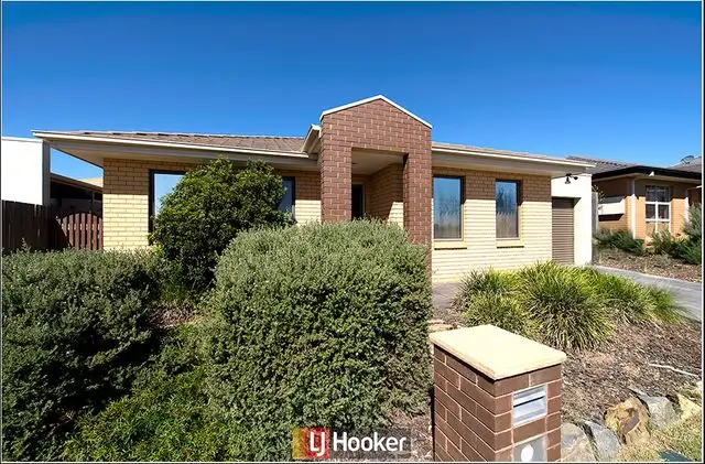 30 Ada Baker Street, Forde ACT 2914