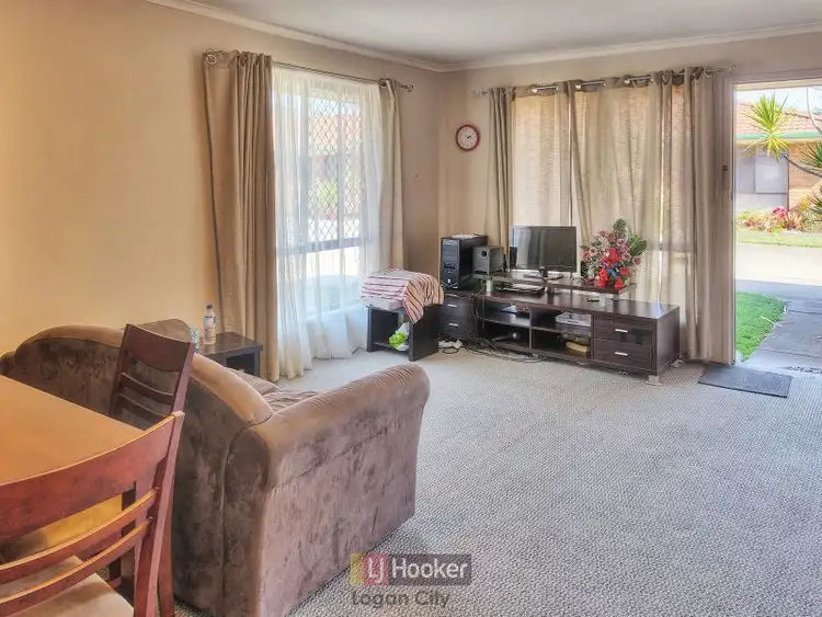 Seventh view of Homely townhouse listing, 1/33 Clare Road, Kingston QLD 4114