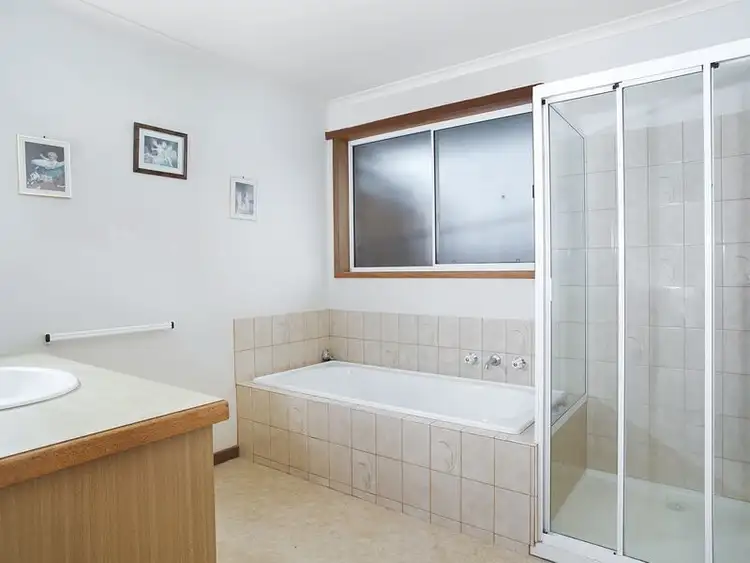 Sixth view of Homely unit listing, 1/14 Carolanne Drive, Drysdale VIC 3222