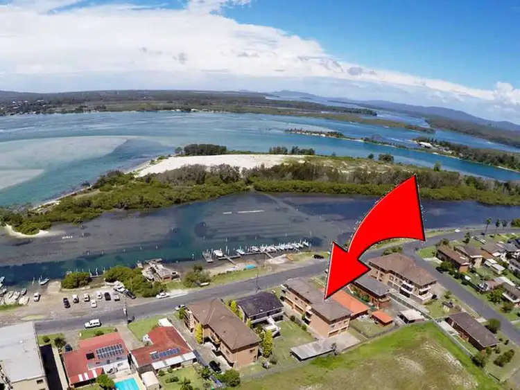 Sixth view of Homely unit listing, 4/27 Point Road 'Moondarra', Tuncurry NSW 2428