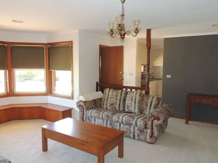 Fifth view of Homely house listing, 3 Lena Close, Swan Hill VIC 3585