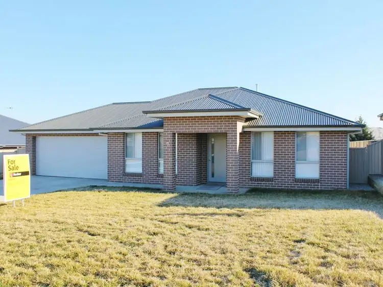 Main view of Homely semi-detached listing, 7 Mendel Drive, Kelso NSW 2795