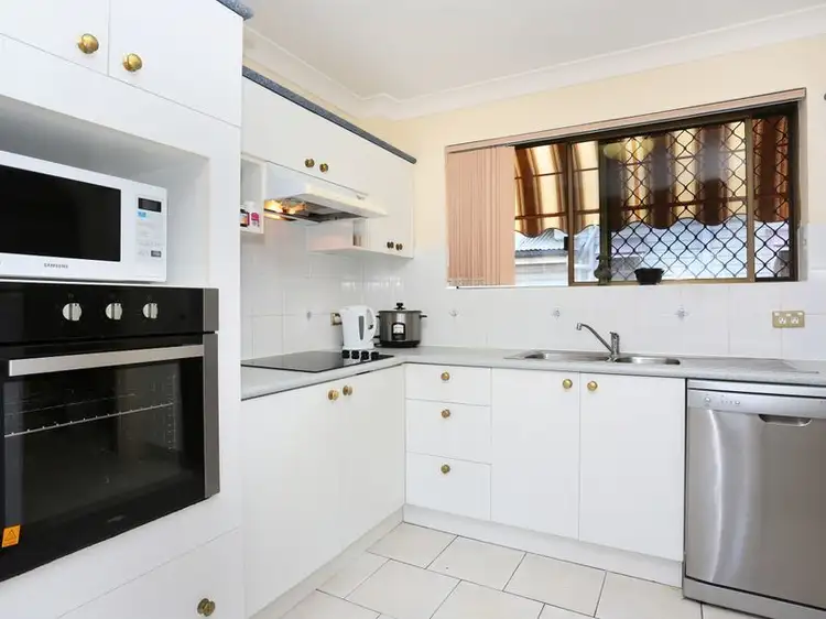 Seventh view of Homely unit listing, 3/27 Childs Street, Clayfield QLD 4011