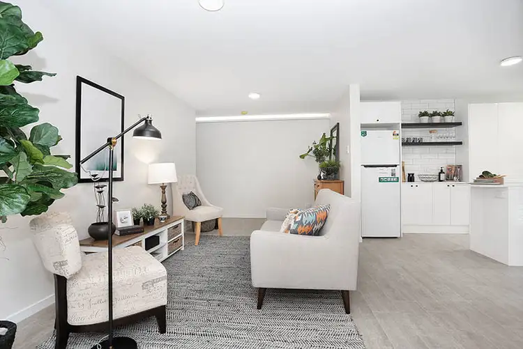 Fourth view of Homely house listing, 2/32 London Road, Clayfield QLD 4011