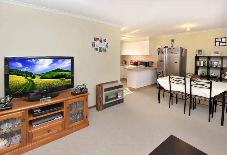 Fifth view of Homely unit listing, Unit 2/20 Saturn Street, Newcomb VIC 3219