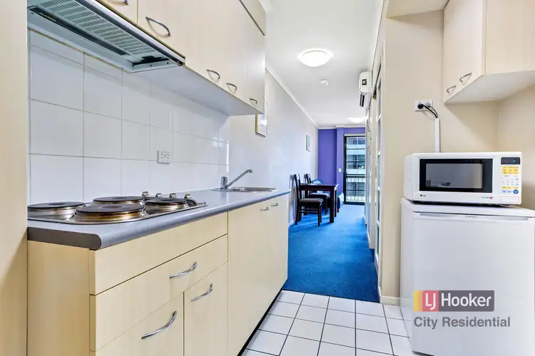 Third view of Homely apartment listing, 622/585 la trobe Street, Melbourne VIC 3000