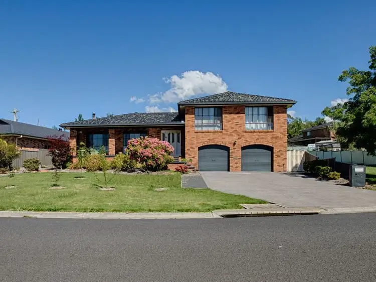 2 Blackett Drive, Wallerawang NSW 2845