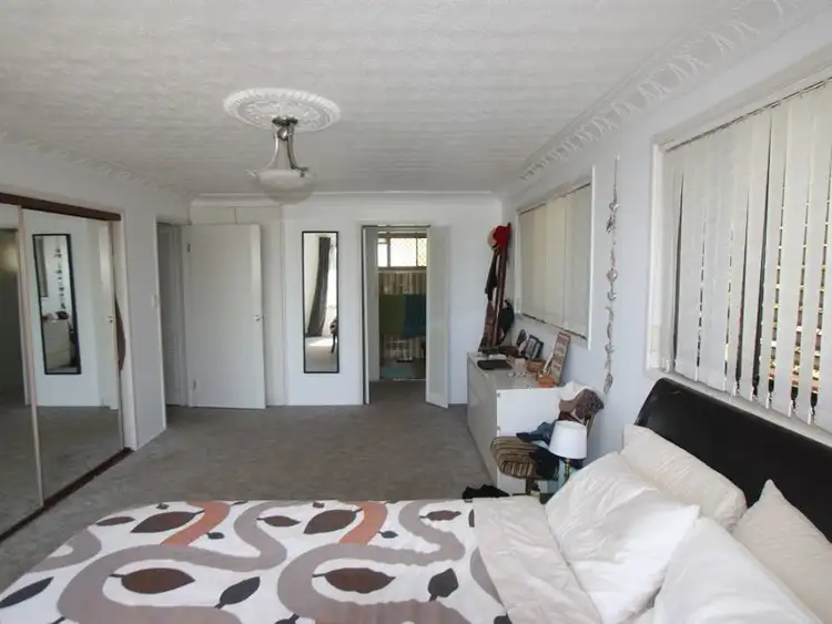 Fifth view of Homely house listing, 7 Napelle Court, Ocean Shores NSW 2483