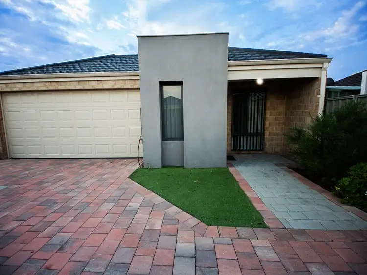 4/54 Bologna Gardens, Aubin Grove WA 6164