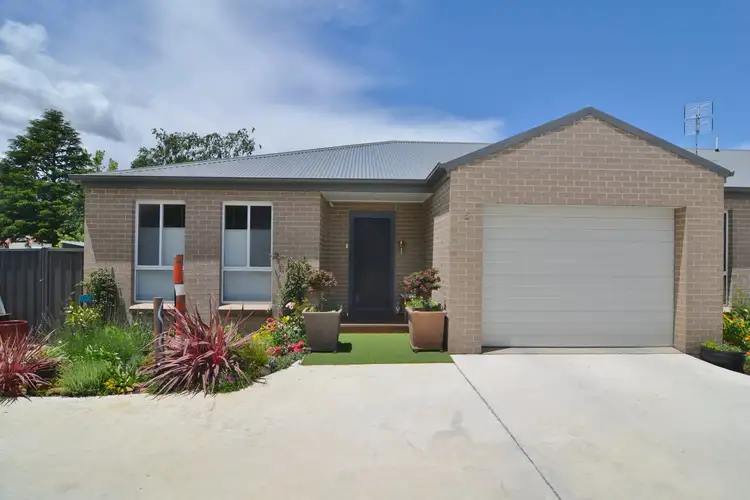 Main view of Homely unit listing, Unit 5/9 Hoskins Avenue, Lithgow NSW 2790