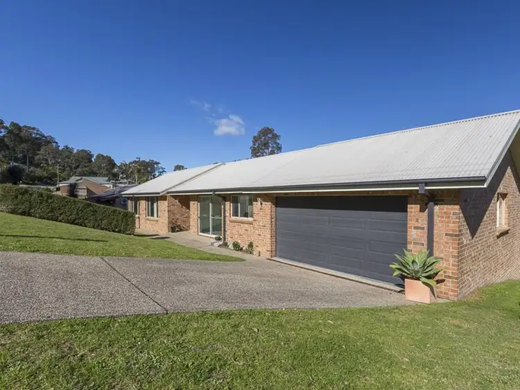 3 Beauty Crescent, Surfside NSW 2536