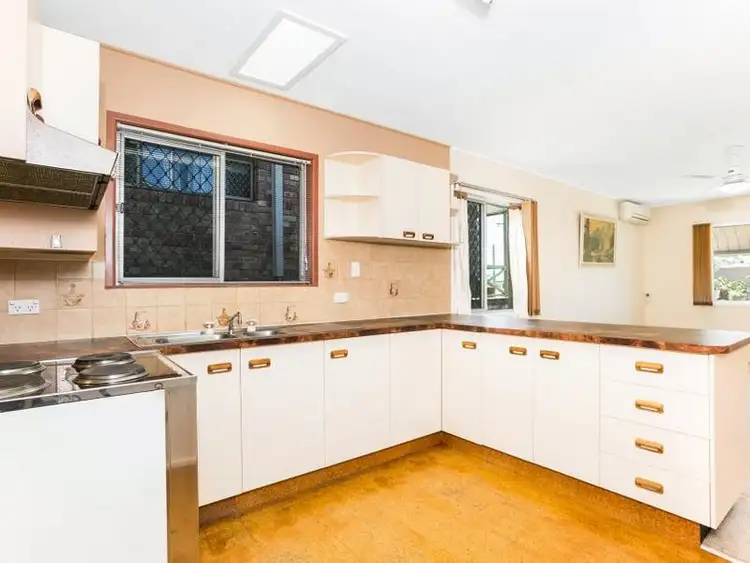 Second view of Homely semi-detached listing, 2/20 Twenty Sixth Avenue, Palm Beach QLD 4221