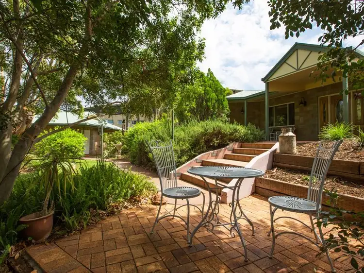7 Armstrong Court, Araluen NT 870