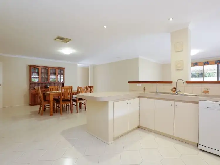 Seventh view of Homely house listing, 14 Romulea Mews, Canning Vale WA 6155